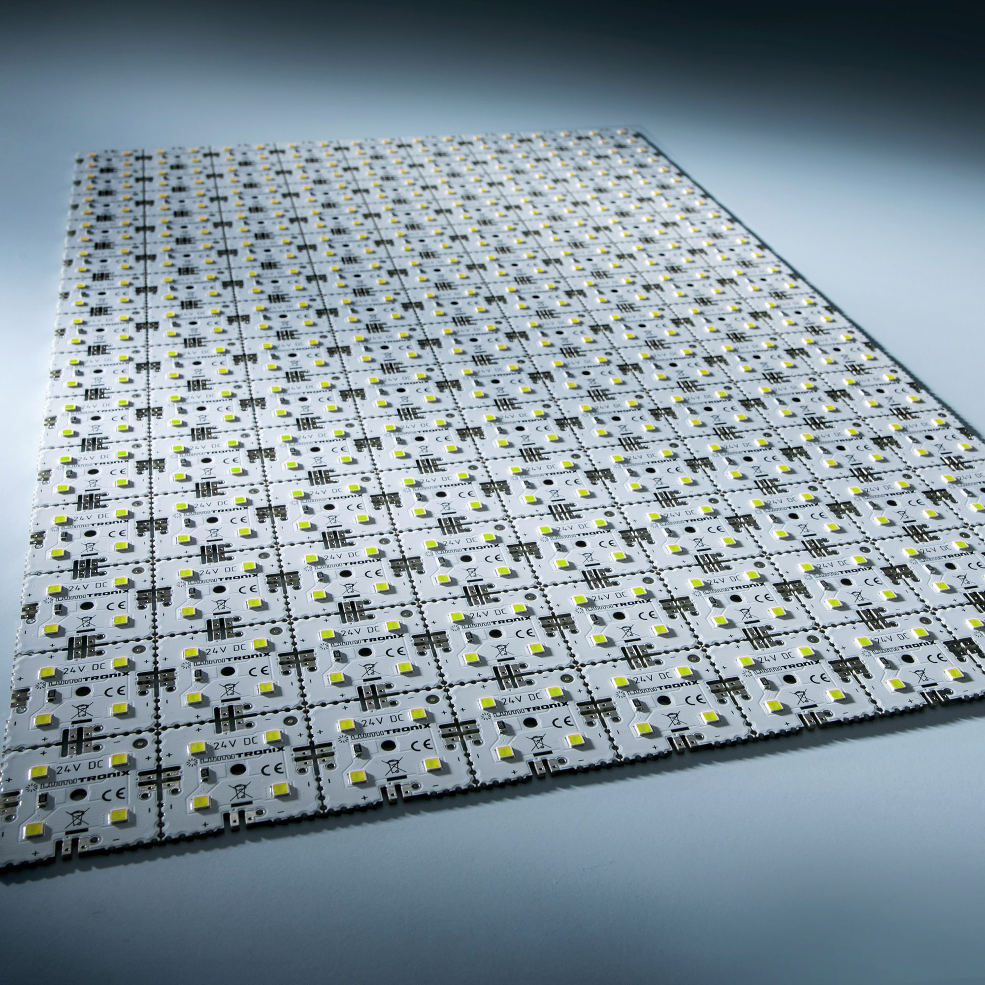 Módulo de retroiluminação LED Nichia Matrix Mini 126 segmentos (9x14) 504 LED 24V Branco 6500K 60.5W 9840lm