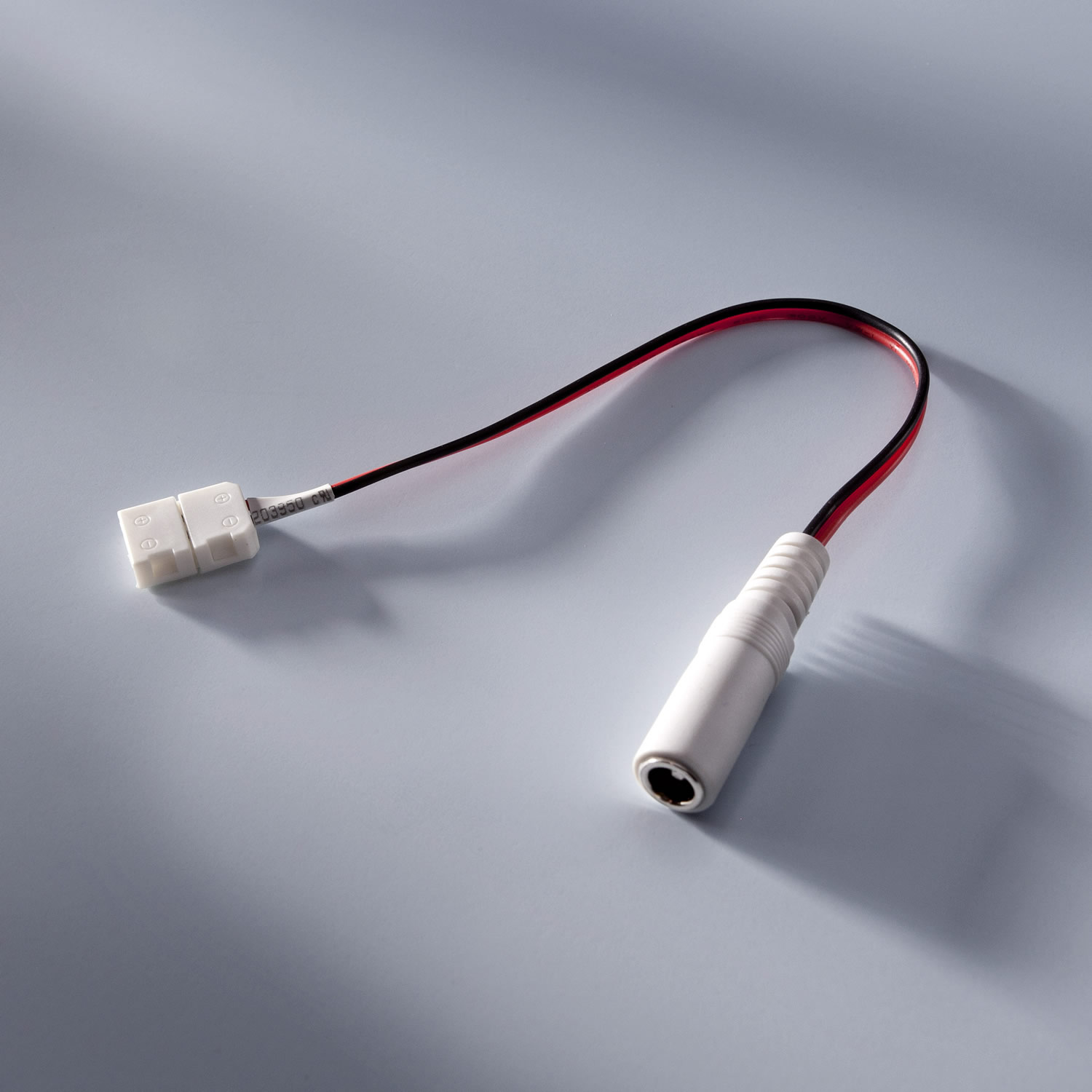 Adaptador de unidade de potência para tiras de LED LumiFlex com conector blug in connector